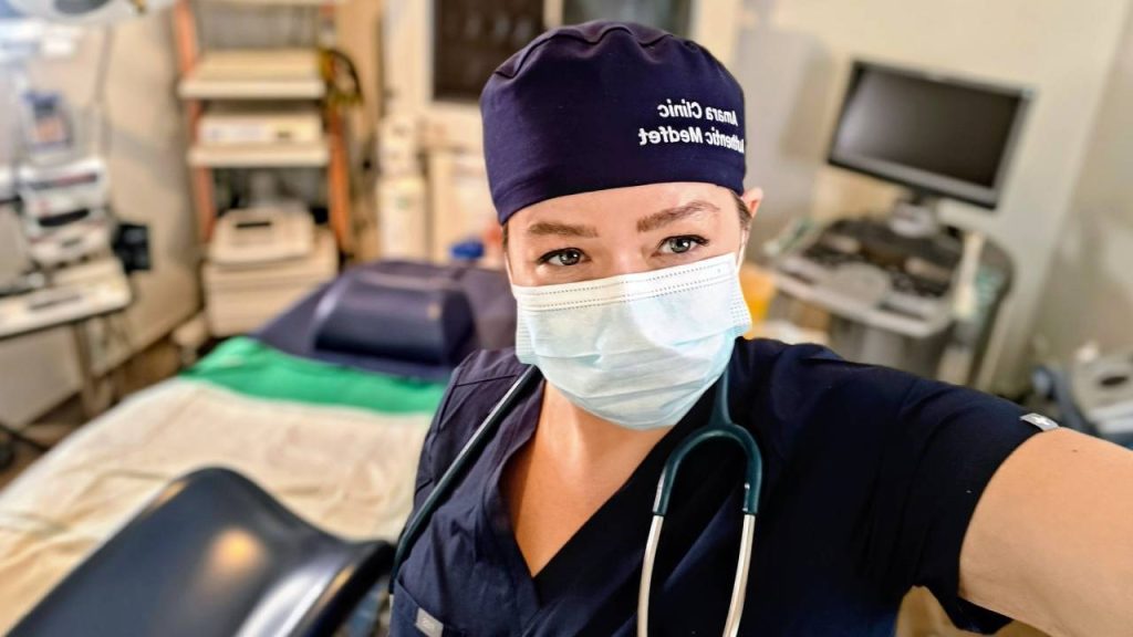 Amara Clinic and Mistress Katharina Amara_sissify