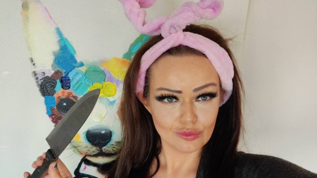 Amara_Clinic_and_Mistress_Katharina_mara_Belgium_medfet_kliniksex_3_sissify_